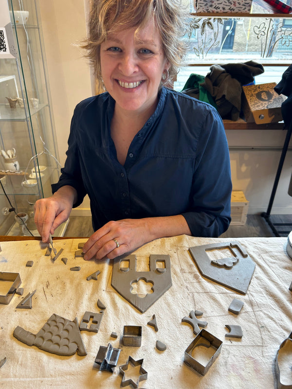 Handbuilding Gingerbread House Workshop at Richmond