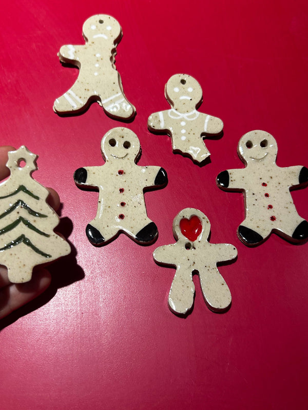 Holiday Ornament Painting at Dundas