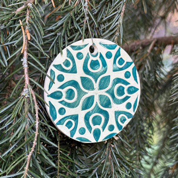 Holiday Ornament Painting at Richmond