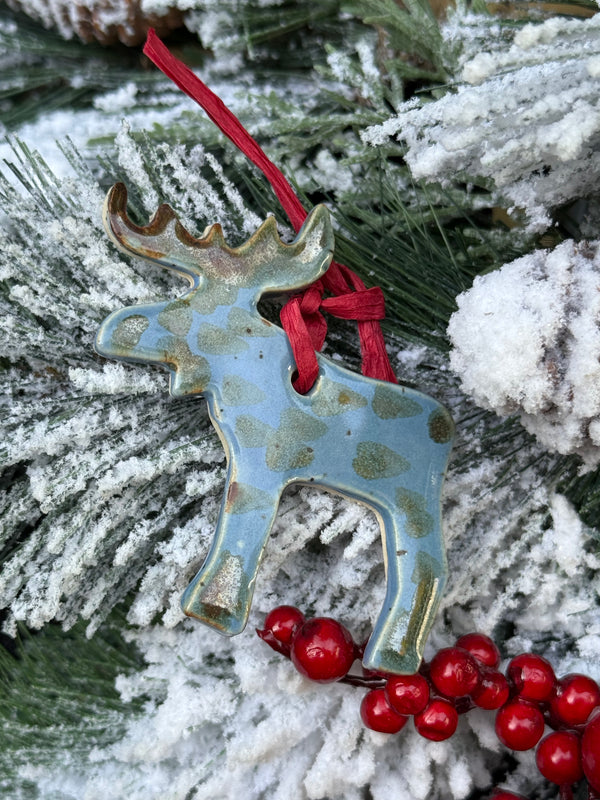 Holiday Ornament Painting at Richmond