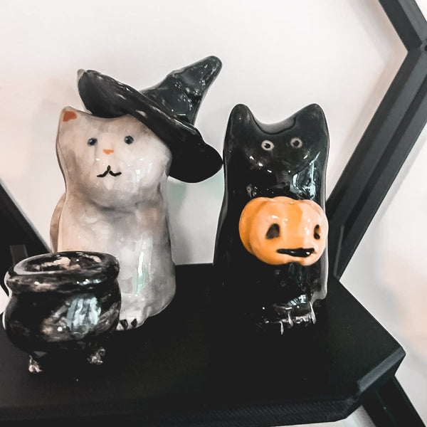 Spooky Cat Handbuilding Workshop