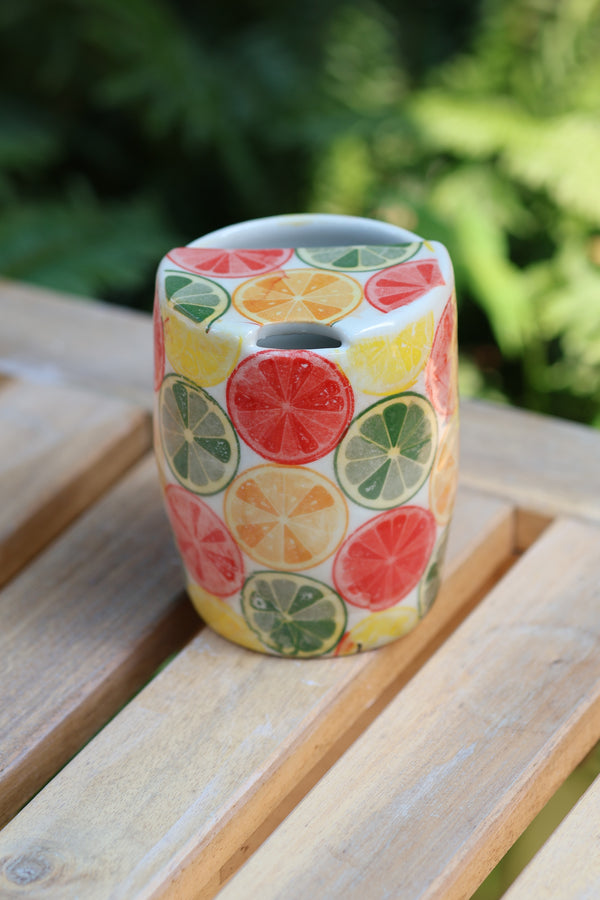 Handbuilding Featuring a Fall Travel Mug at Richmond