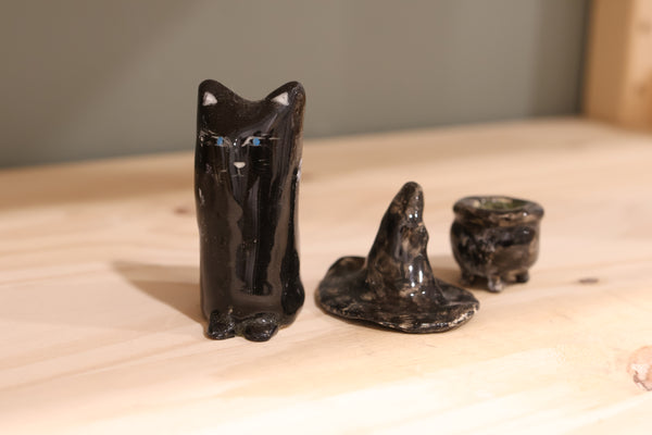 Handbuilding and Pottery Painting Workshop at Richmond