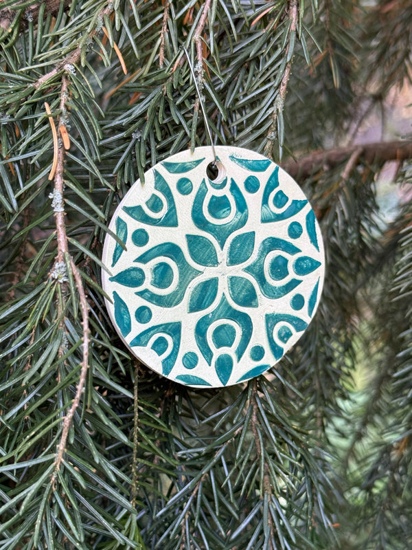 Holiday Ornaments Painting Workshop at Richmond